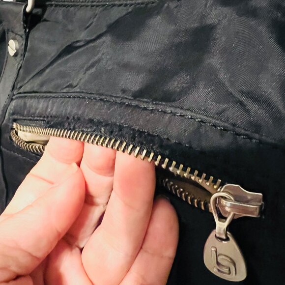 Baggalini Shoulder Tote Bag/purse-Black/Tan-Lightweight-Roomy-Zip up top - Picture 14 of 14